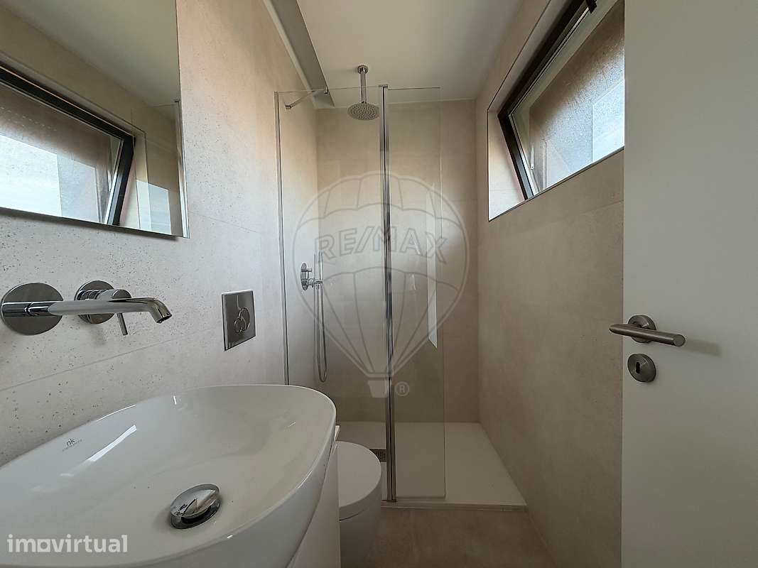 Apartamento T2 para arrendamento - Grande imagem: 2/19