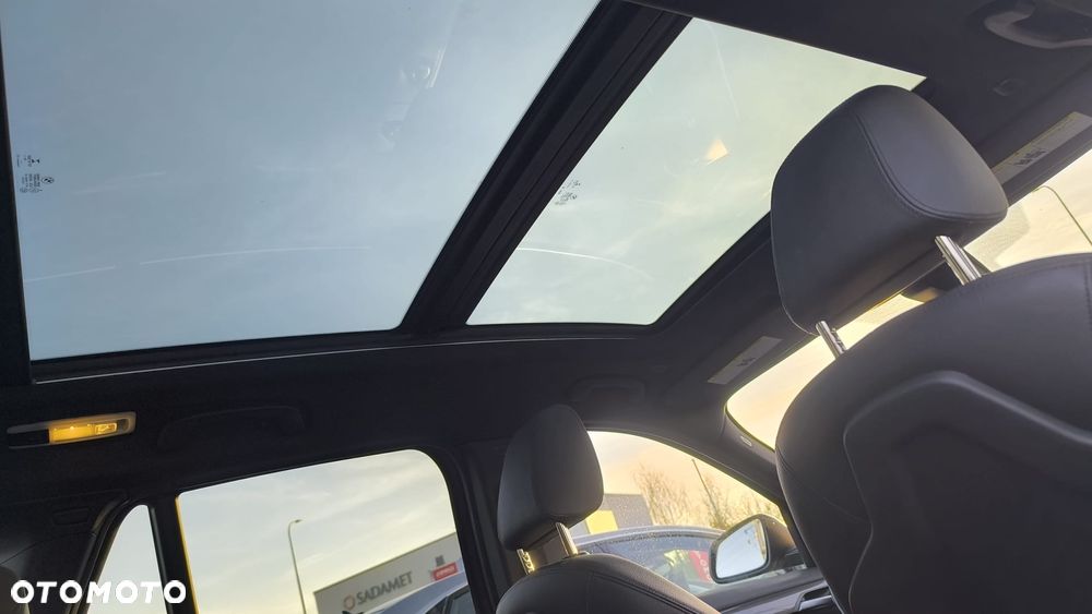 BMW X1 xDrive25i GPF Sport Line - 23