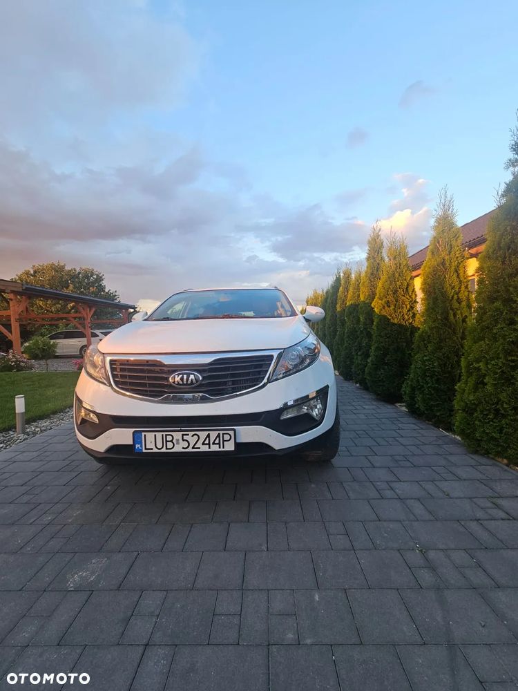 Kia Sportage 1.7 CRDI 2WD Dream-Team Edition - 2