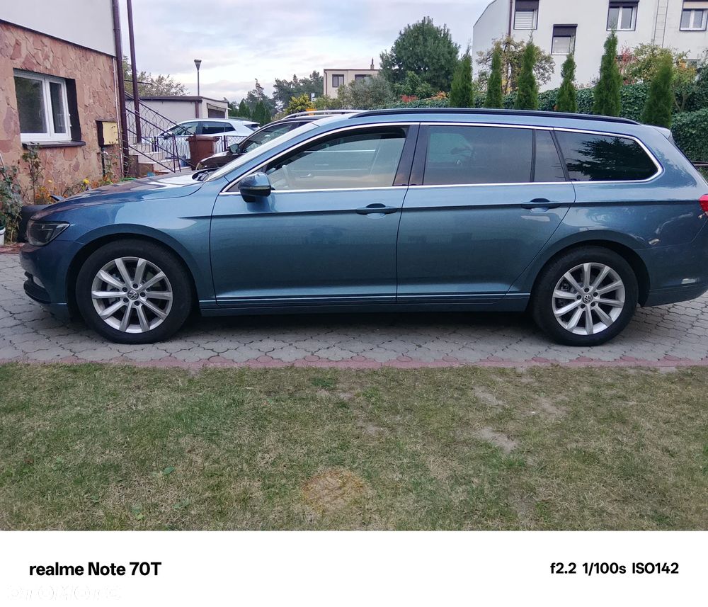 Volkswagen Passat - 8