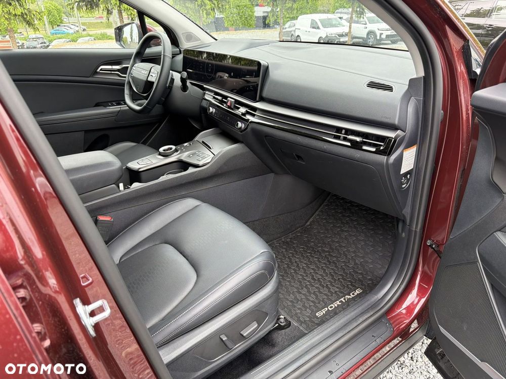 Kia Sportage 1.6 T-GDI HEV Business Line 2WD - 22