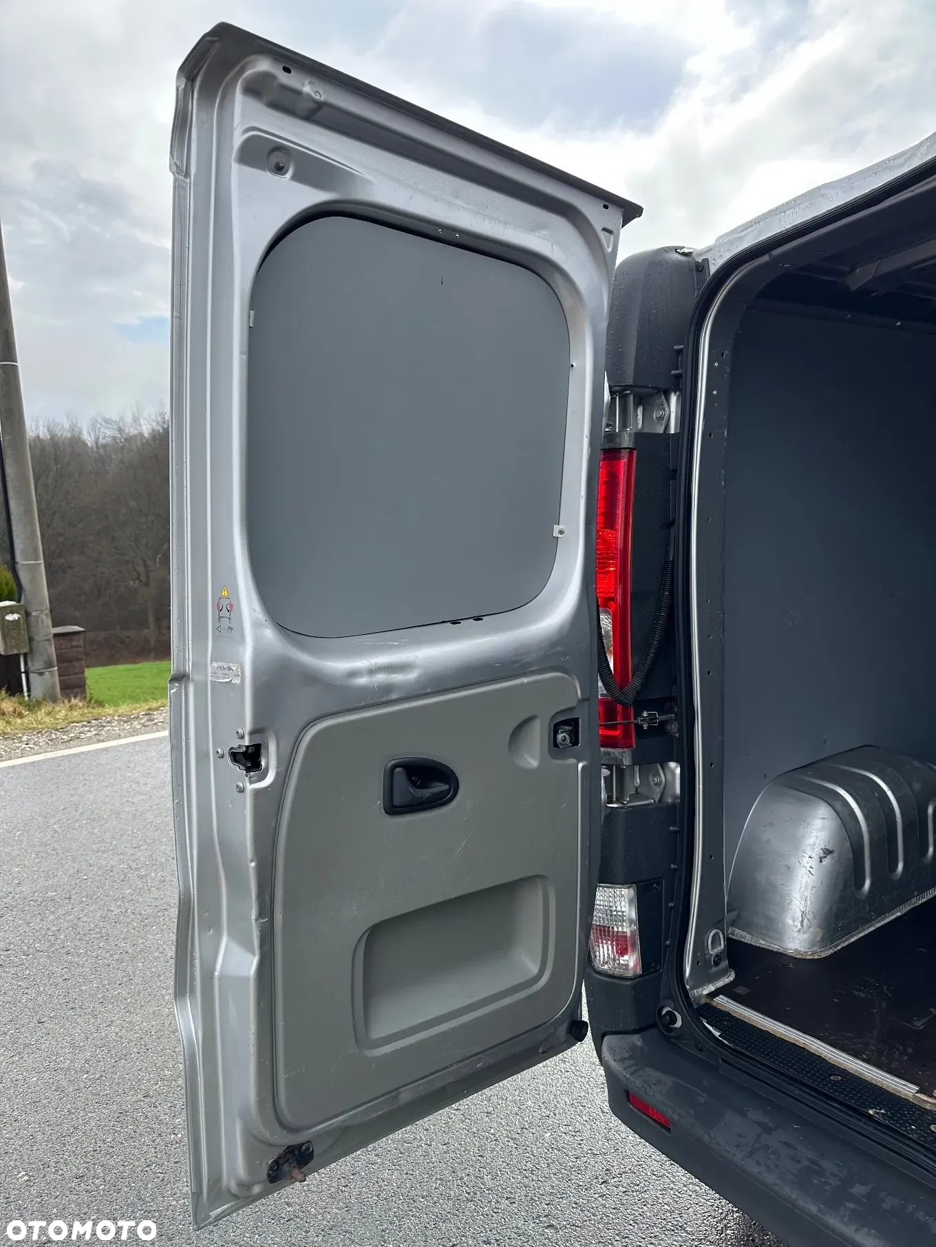 Opel Vivaro - 21