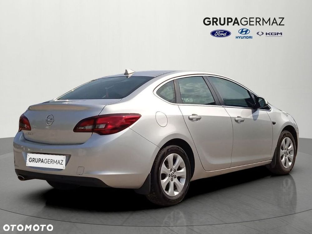 Opel Astra 1.4 T EU6 - 7