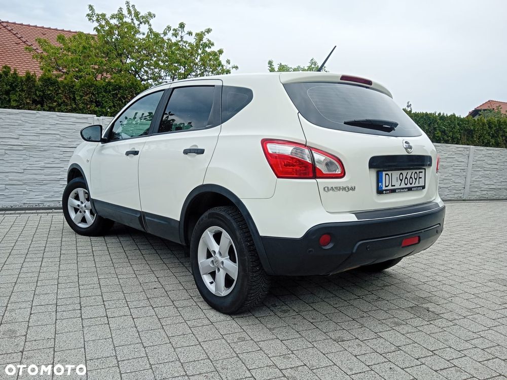 Nissan Qashqai 1.6 visia - 3