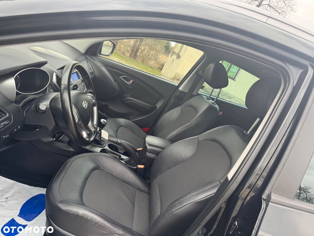 Hyundai ix35 1.6 2WD blue Style - 16