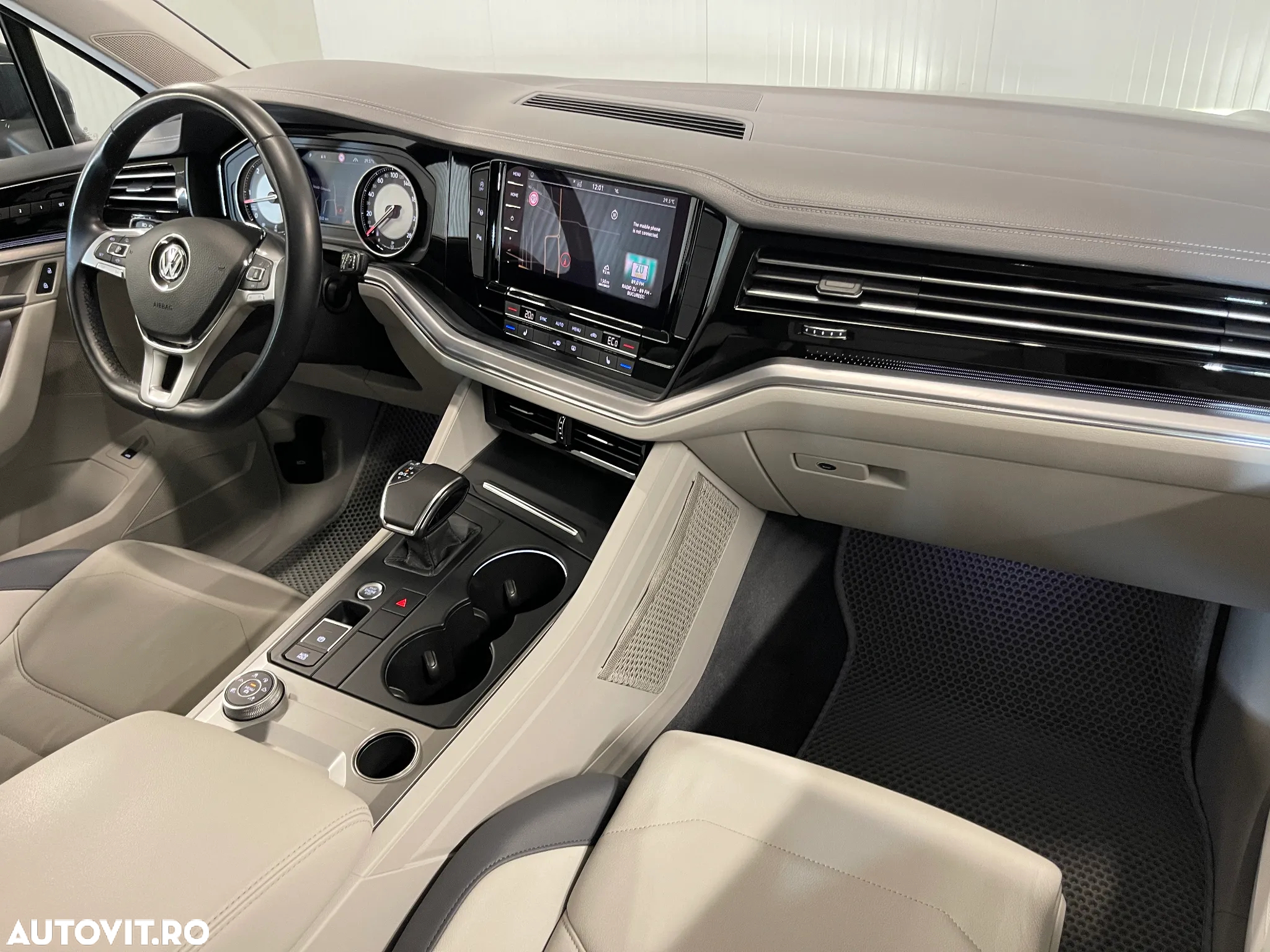 Volkswagen Touareg V6 TDI Elegance - 9