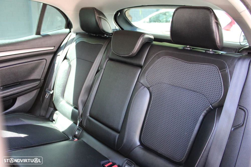 Renault Mégane 1.5 dCi Bose Edition - 29
