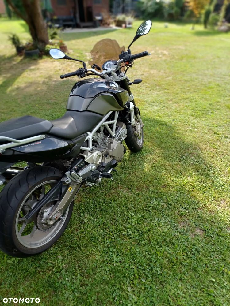 Aprilia Mana - 4