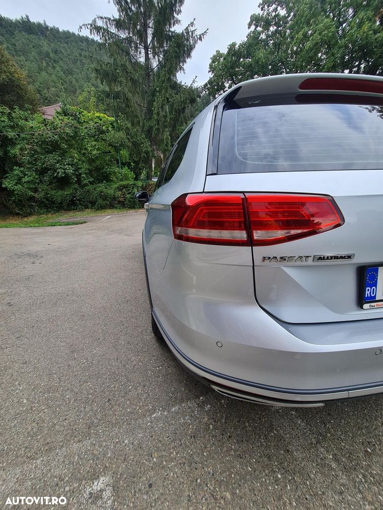 Volkswagen Passat Alltrack 2.0 TDI SCR 4Motion DSG - 16