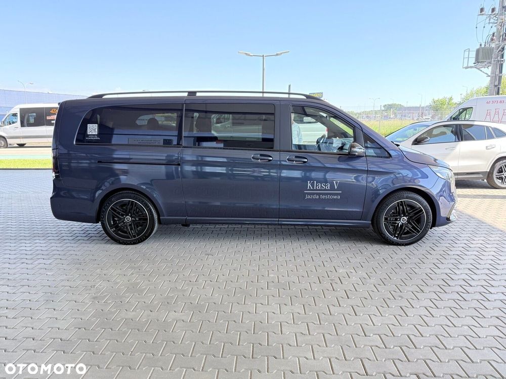 Mercedes-Benz Klasa V - 8