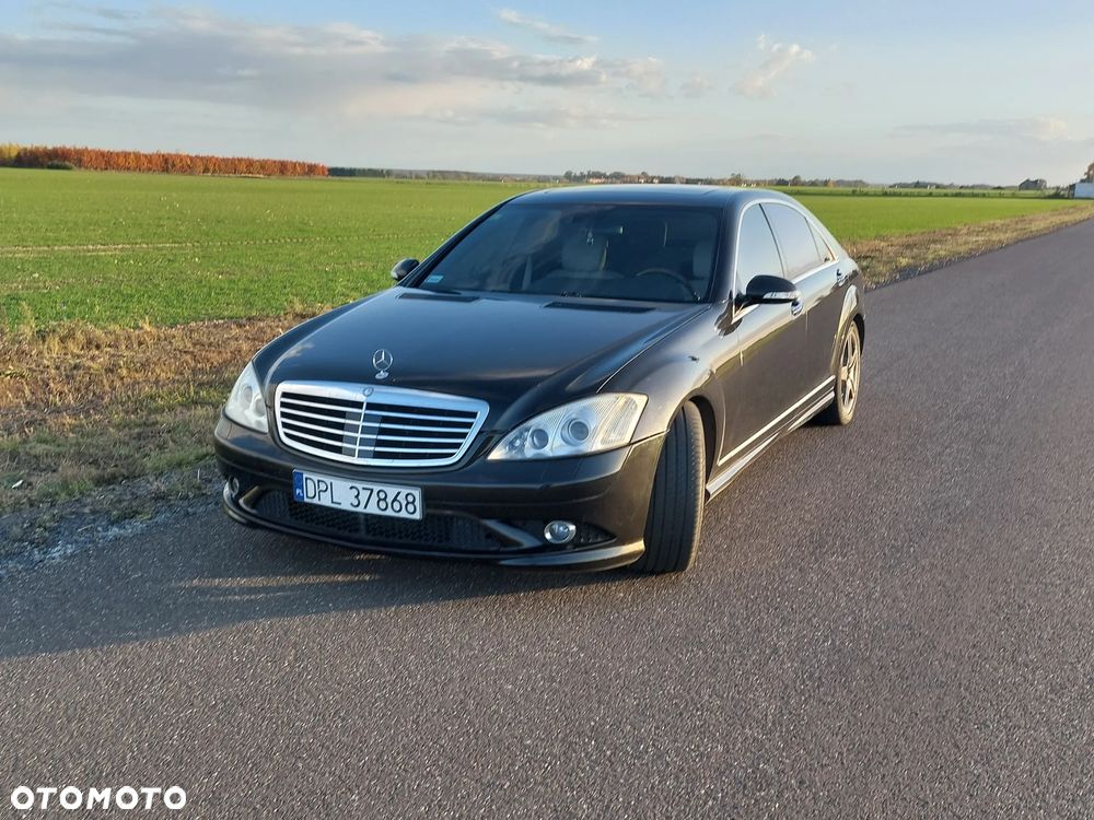 Mercedes-Benz S-Class 2005 photo 2