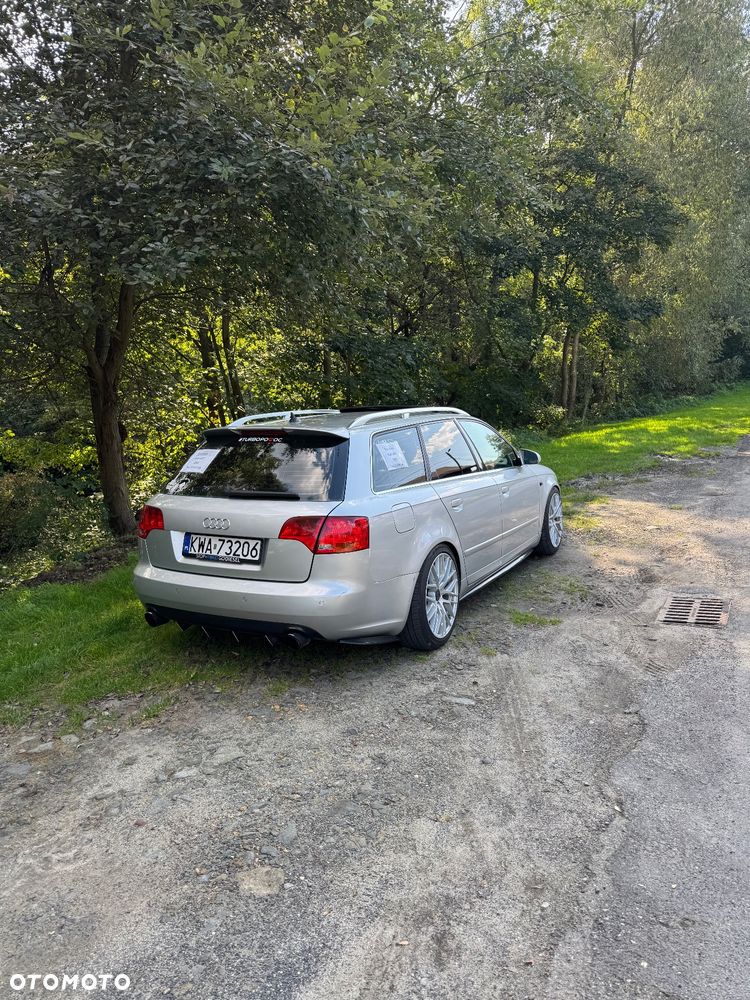 Audi A4 - 4