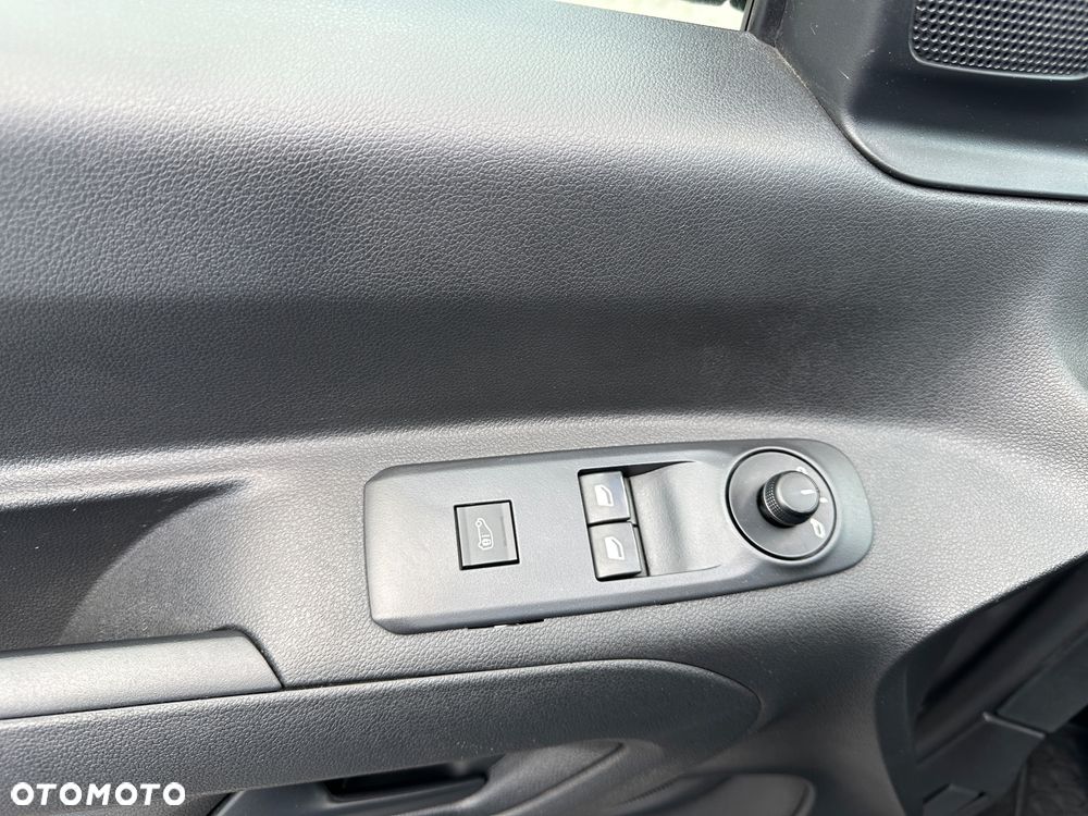 Opel COMBO 1,5 130KM XL LONG Salon Polska 2*drzwi przesuwne Multimedia - 31