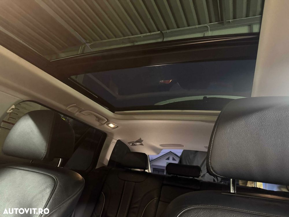 BMW Seria 5 520d xDrive AT - 15