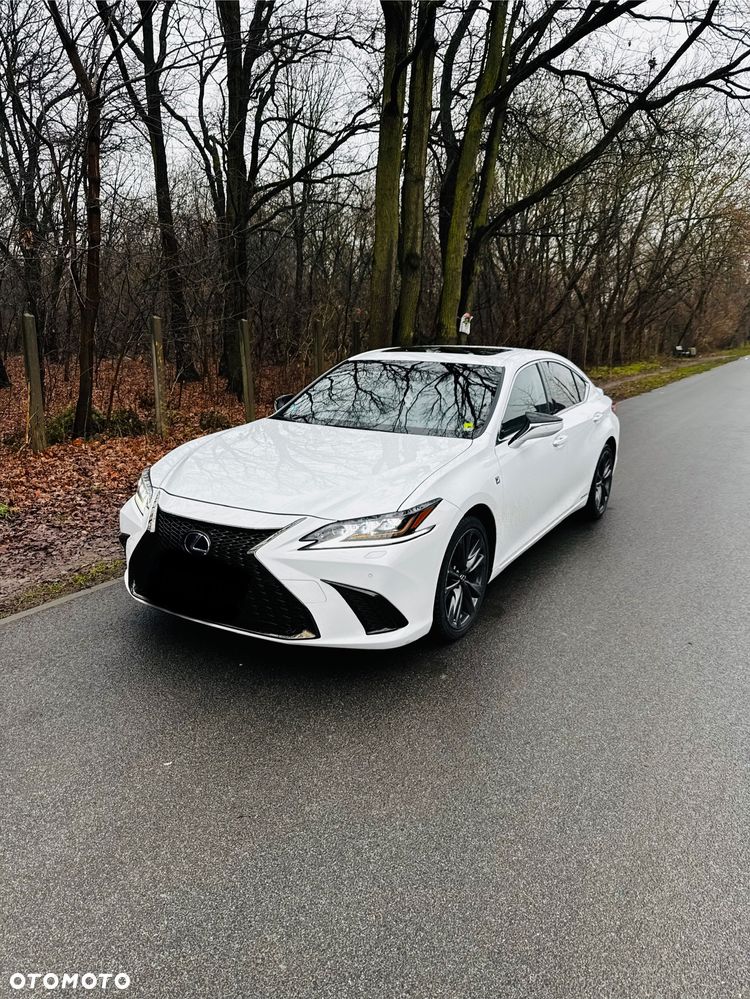 Lexus ES 300h F Sport - 2