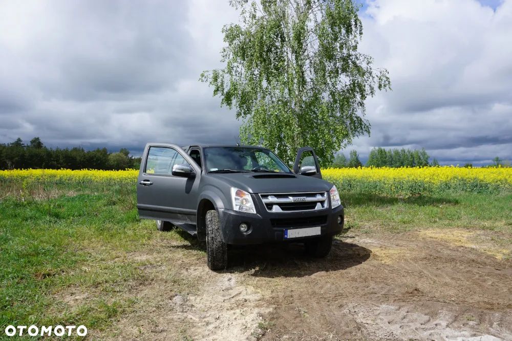 Isuzu D-Max 3.0d DC LS - 9