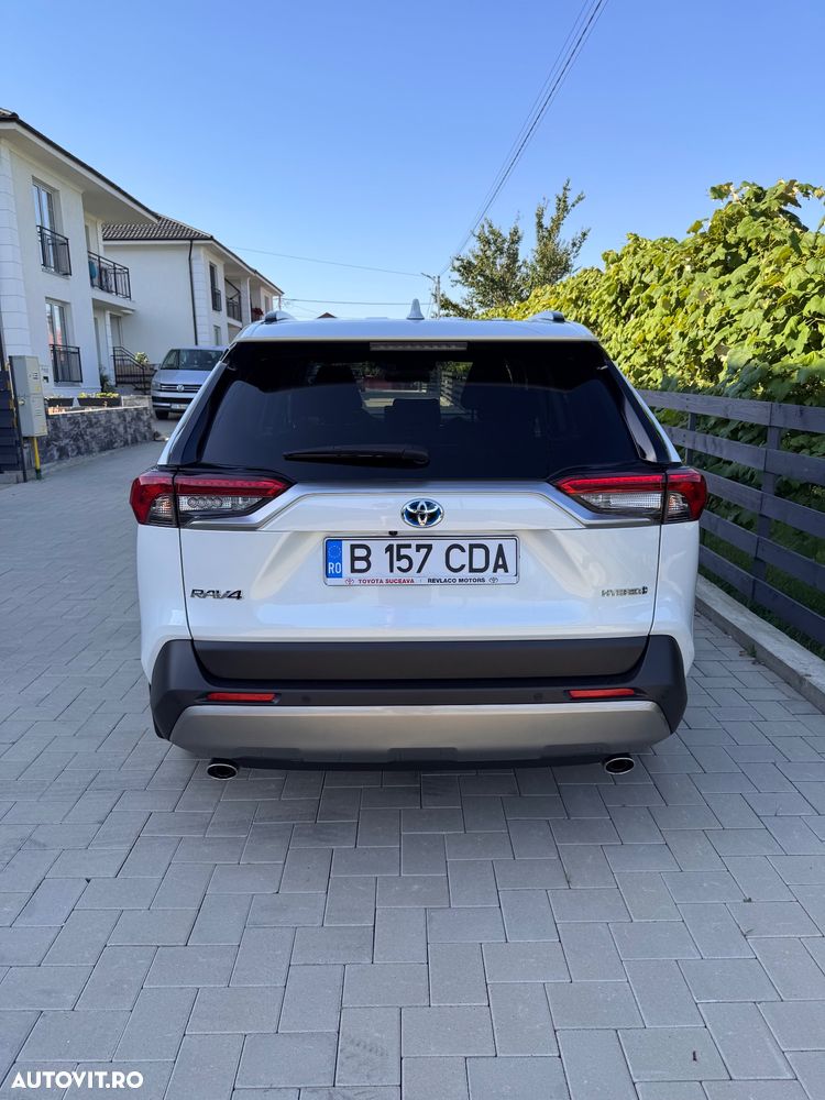 TOYOTA RAV4 2024 — imagine 4