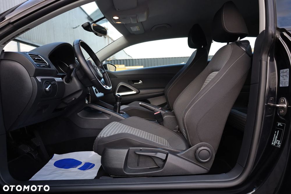 Volkswagen Scirocco 1.4 TSI BMT Perfectline - 25
