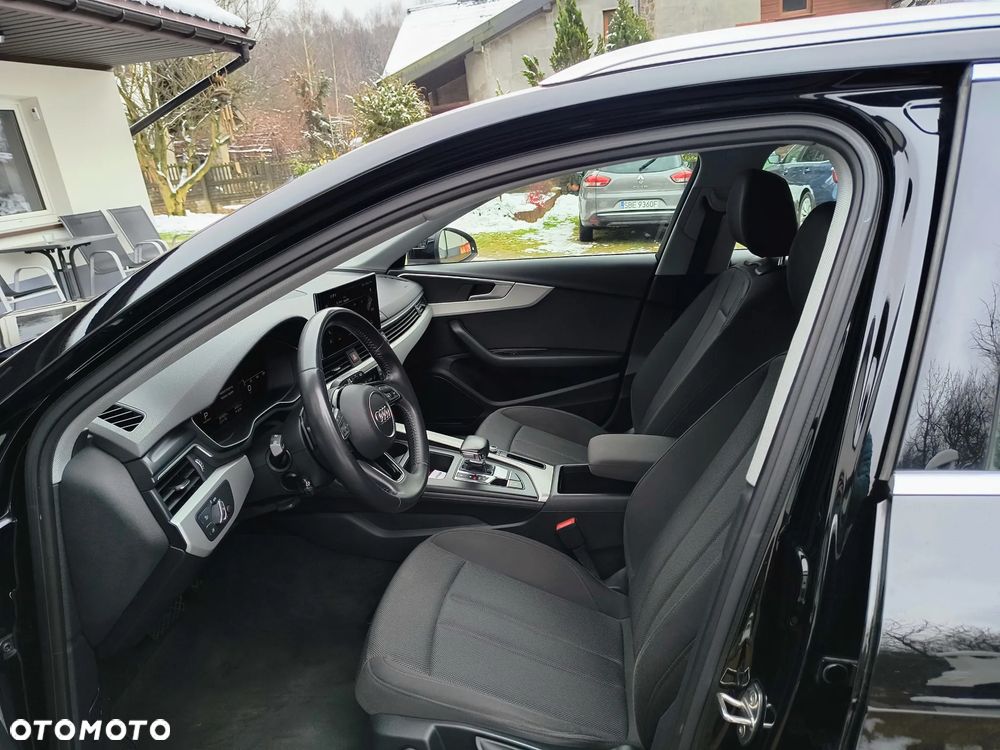 Audi A4 Avant 2.0 TDI S tronic design - 33