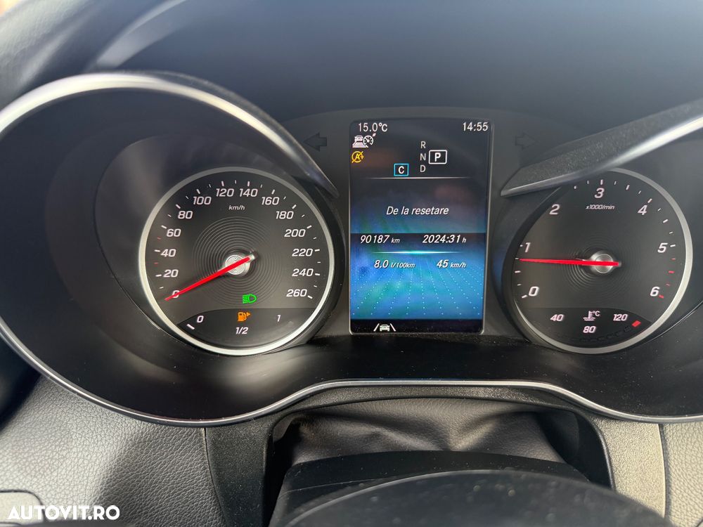 Mercedes-Benz GLC 220 d 4MATIC - 9