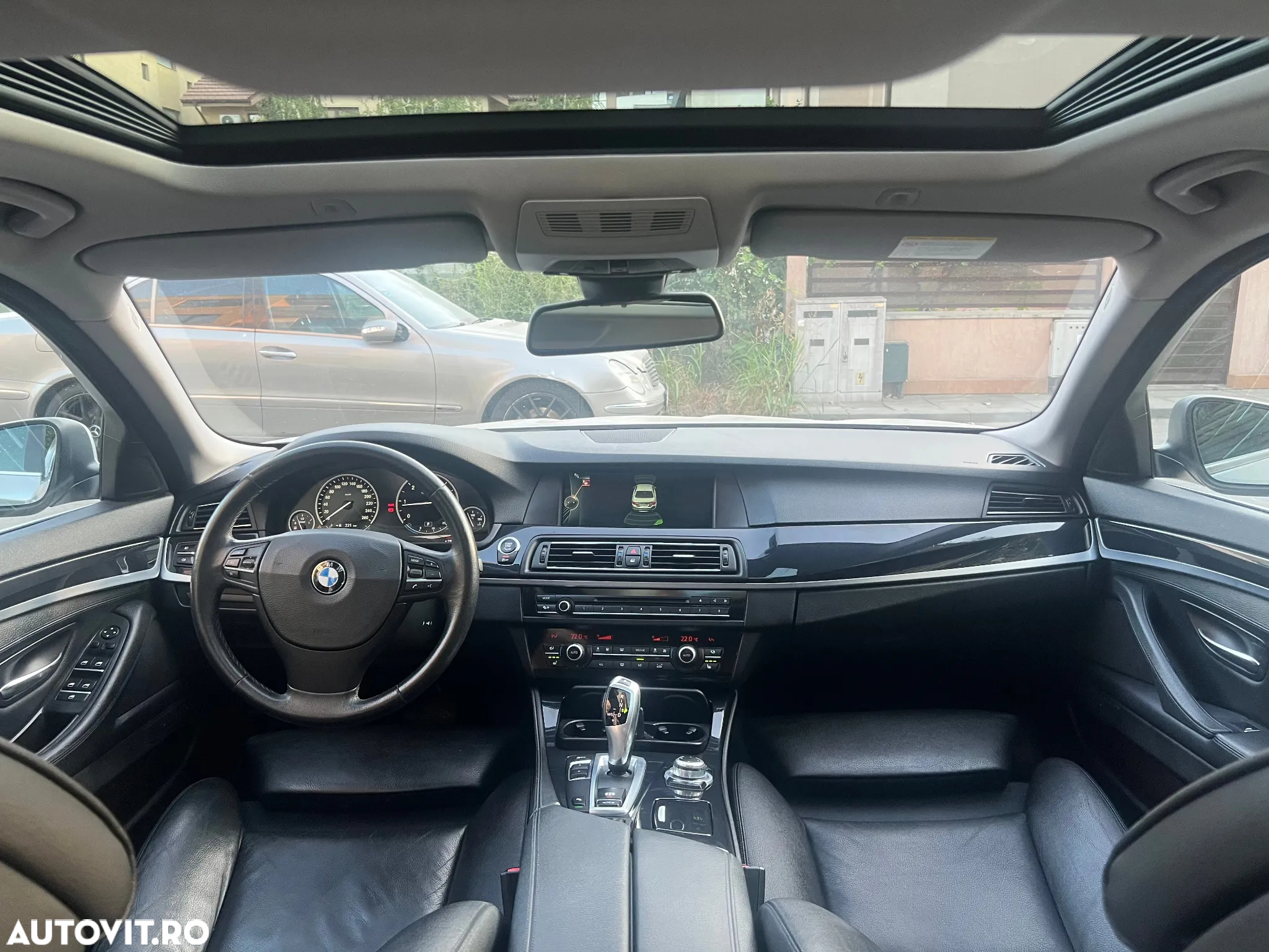 BMW Seria 5 520d - 7