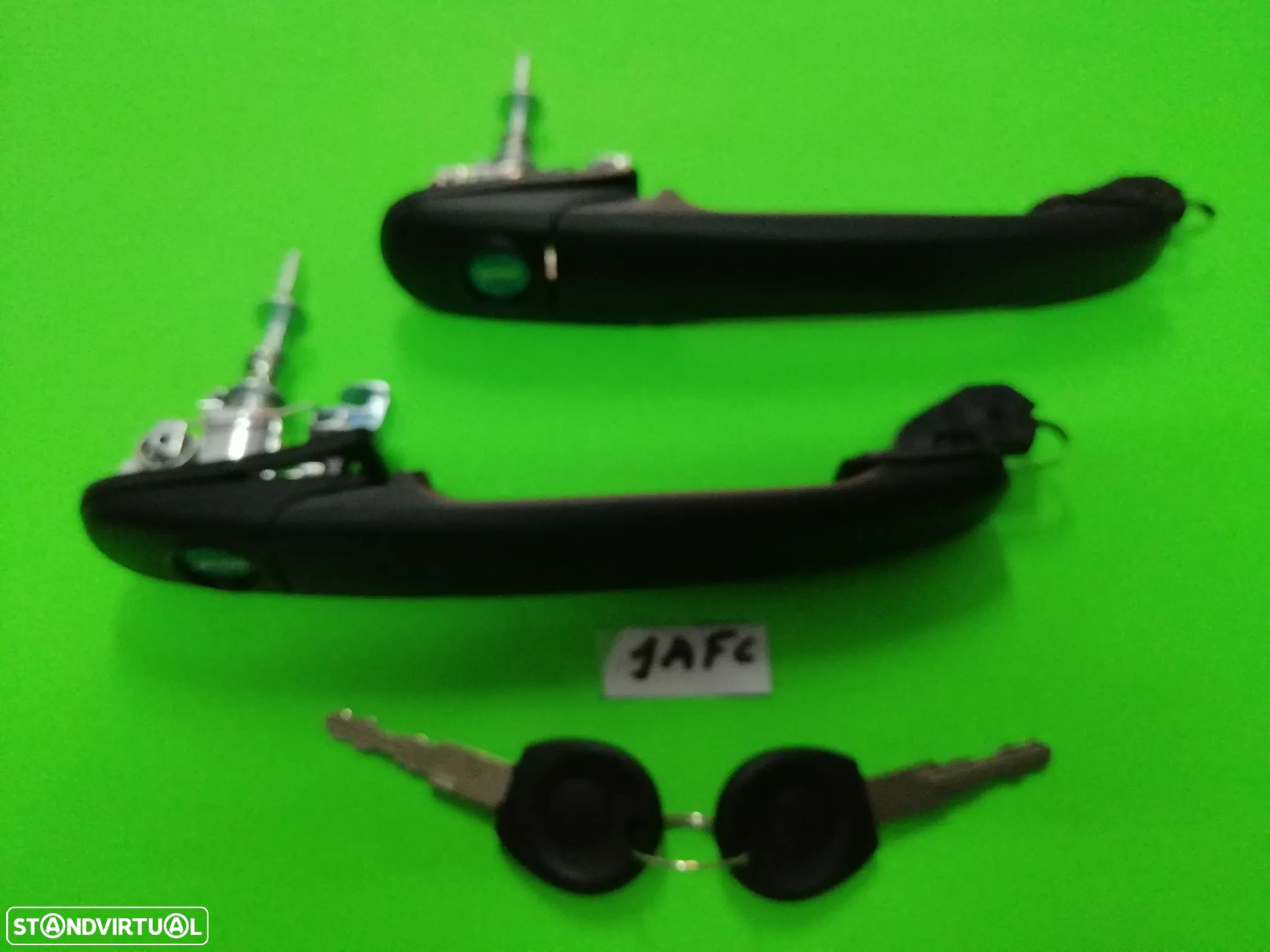 Par de punhos das portas com a mesma chave Seat Ibiza e Vw Polo - 1