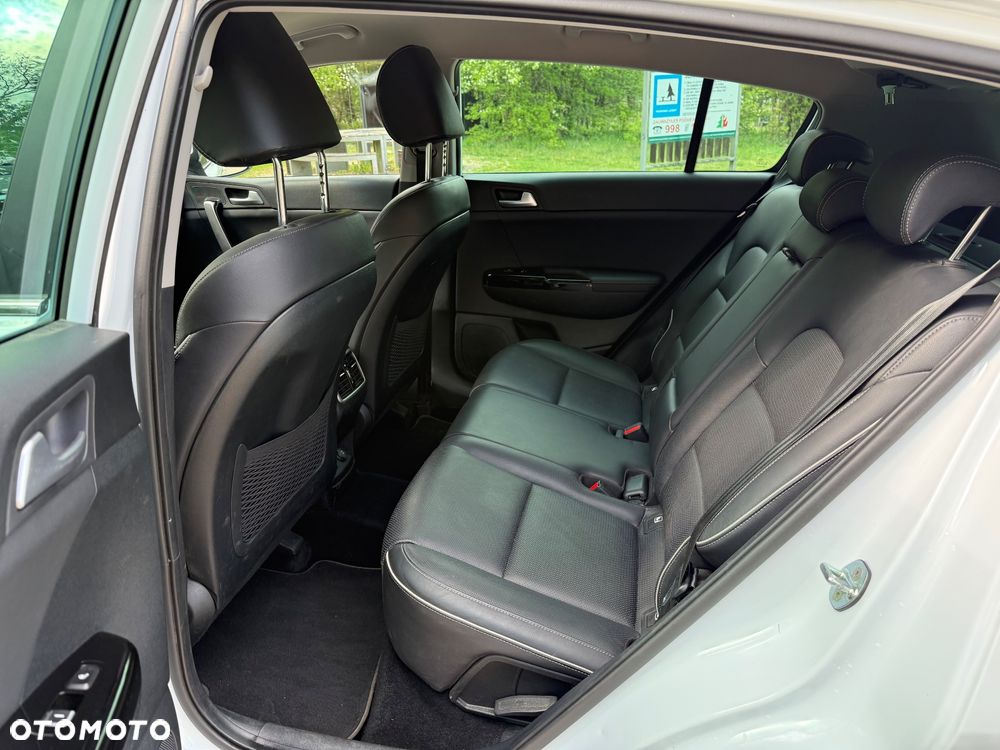Kia Sportage 1.6 T-GDI Black Edition Plus 2WD - 8