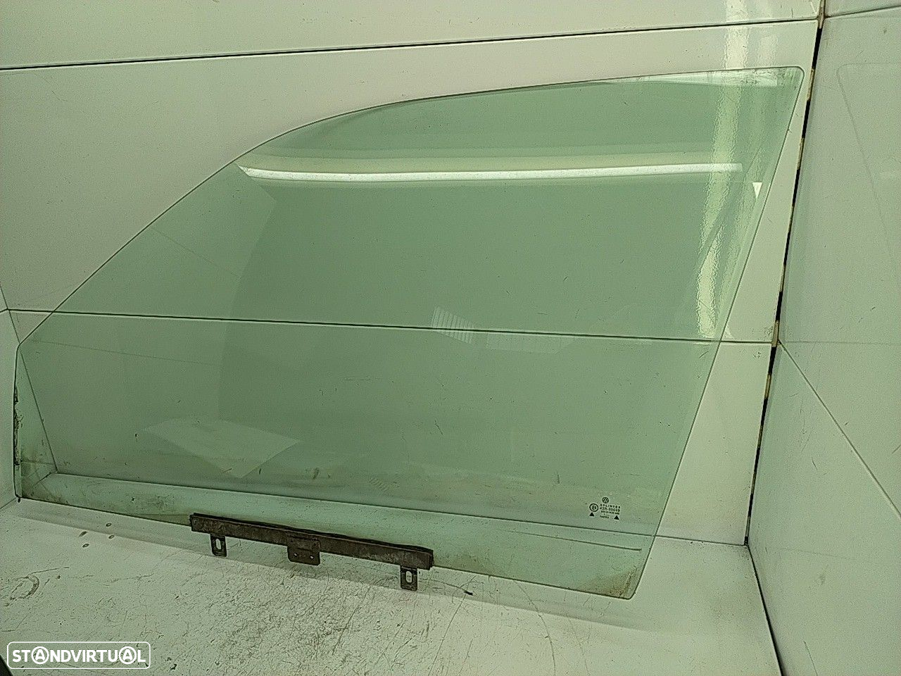 Vidro Porta Frente Esquerda Volkswagen Passat (3A2, 35I) - 4