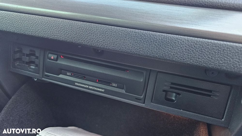 Volkswagen Golf Variant 1.4 TSI DSG Sportline - 24