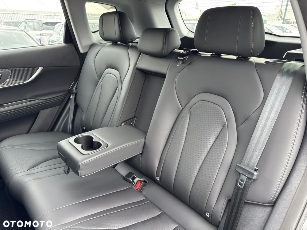 Chery Tiggo 7 1.6 T-GDI Comfort DCT - 17