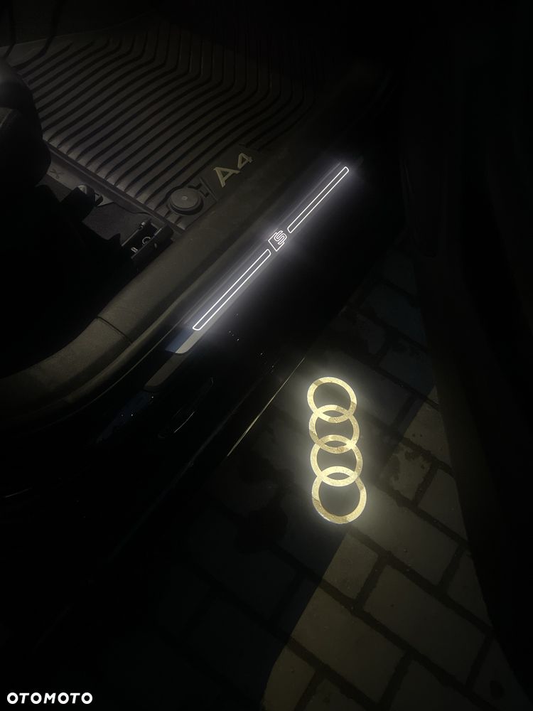 Audi A4 Avant - 10