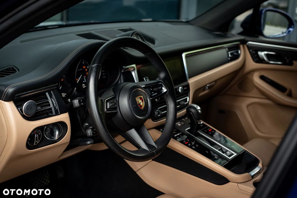 Porsche Macan T - 39