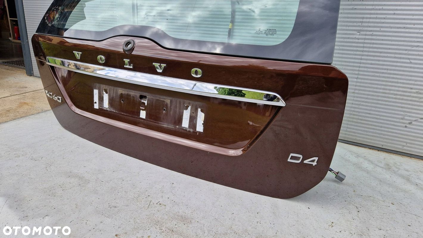 Volvo XC60 2015 LIFT KLAPA TYLNA 712-16 - 4
