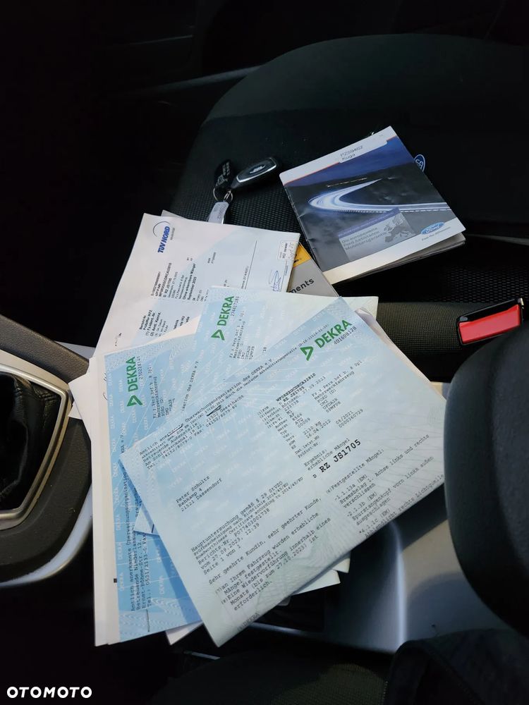 Ford Kuga 2.0 TDCi 4x4 Titanium - 10