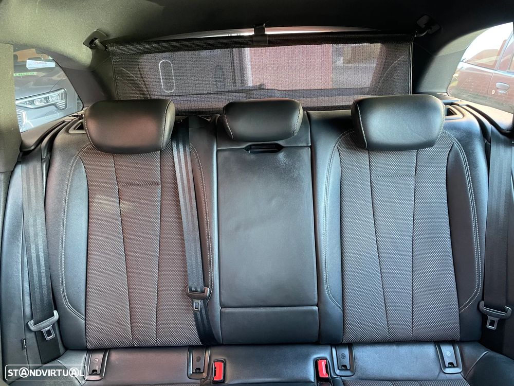 Audi A4 Avant 2.0 TDI S-line S tronic - 11