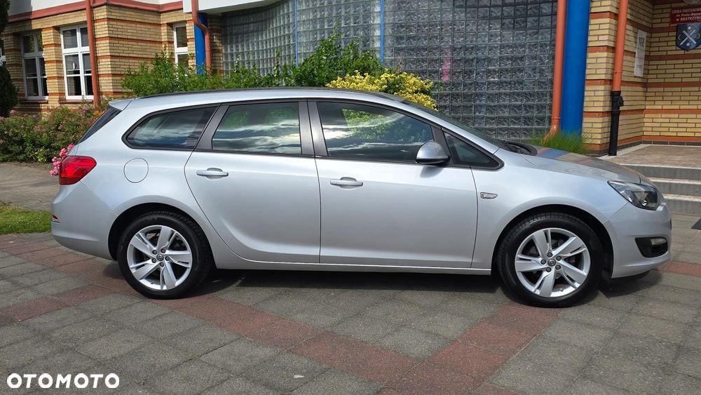 Opel Astra - 8