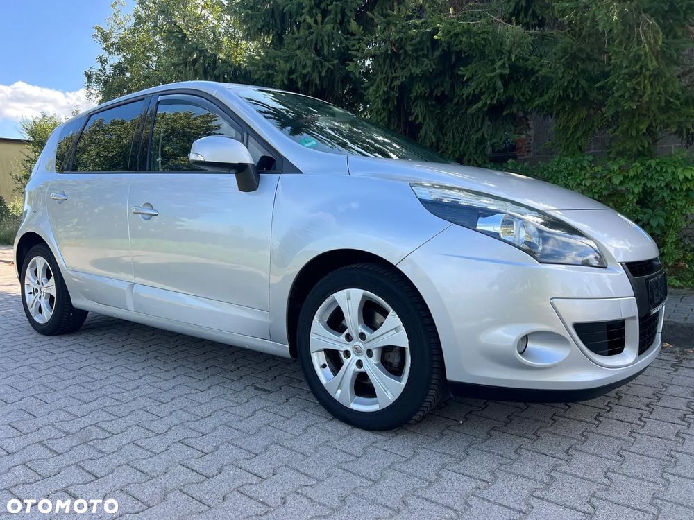 Renault Scenic - 28