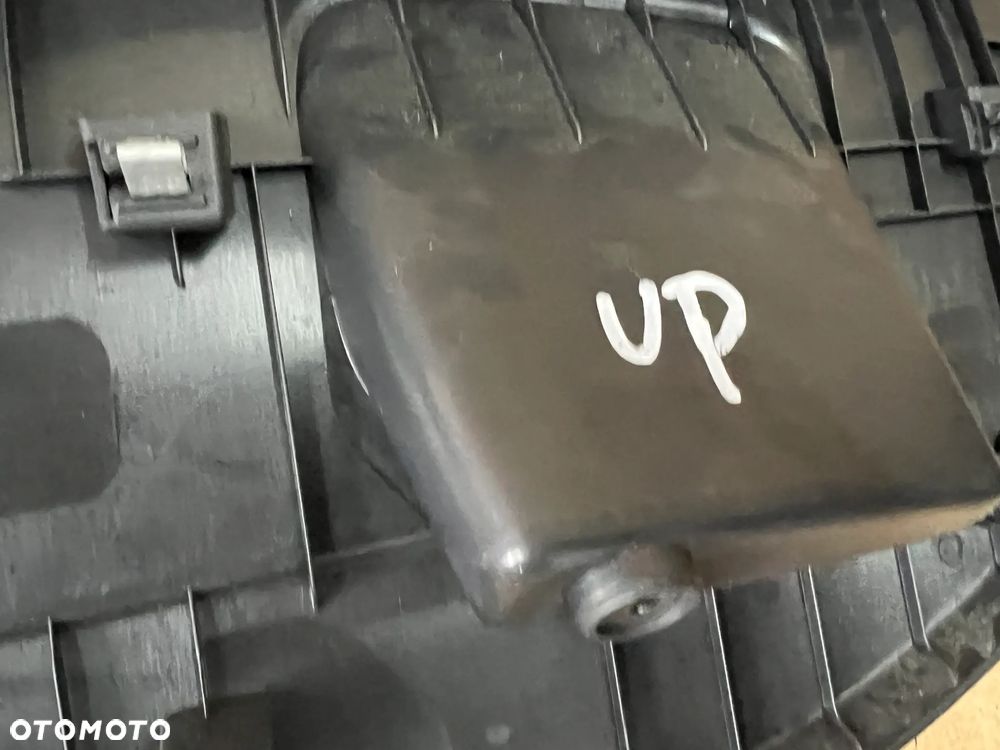 Tapicerka osłona klapy bagażnika VW UP 1S0867601E - 8