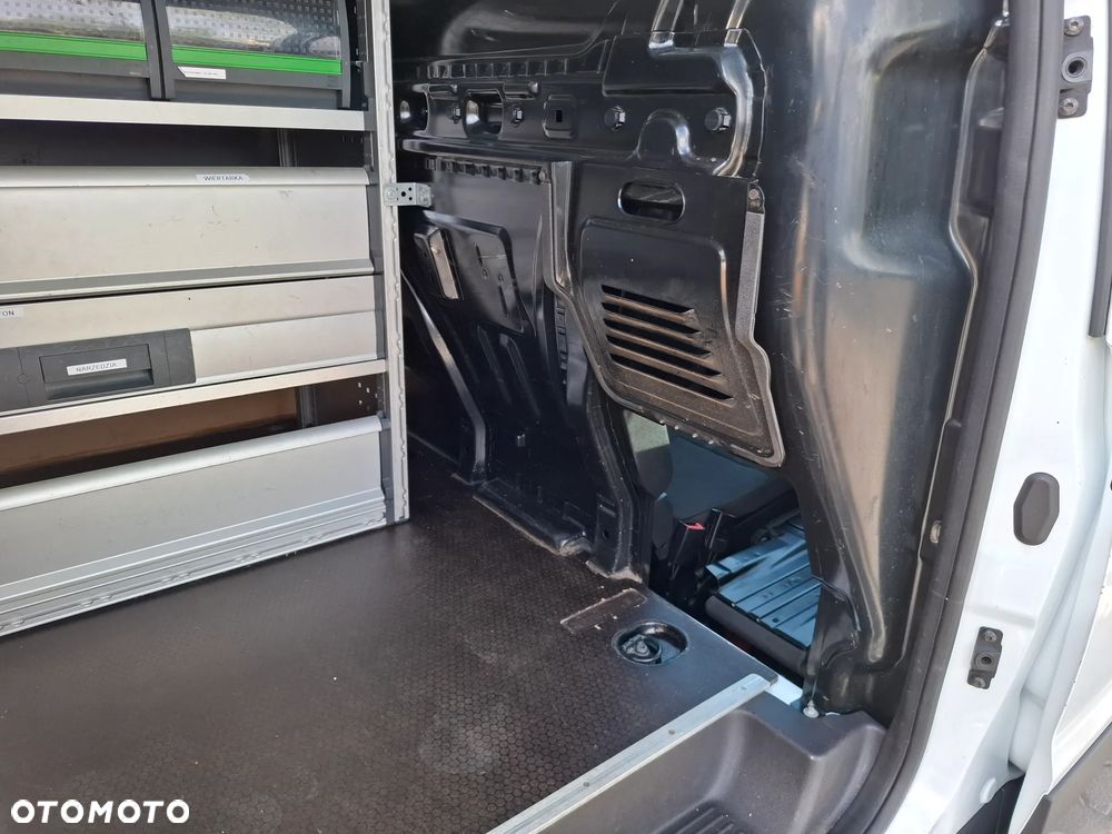 Ford Transit connect - 20