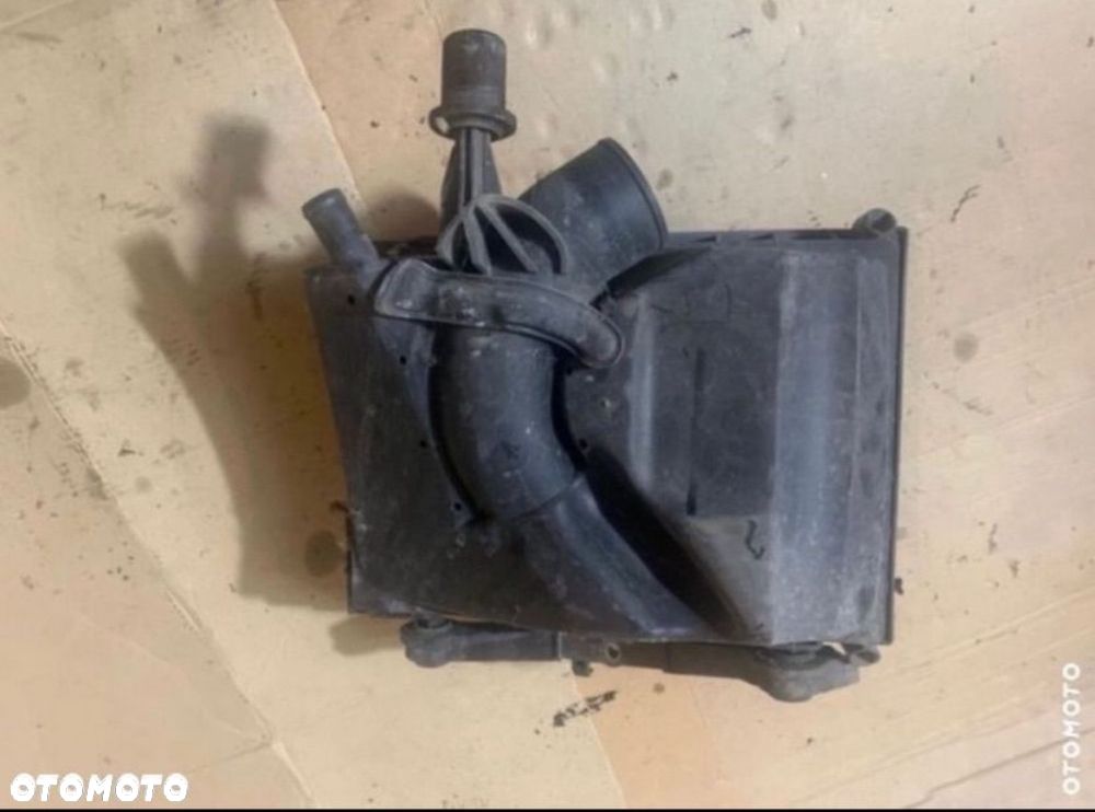 55355095 Obudowa filtra powietrza opel corsa c meriva combo - 2