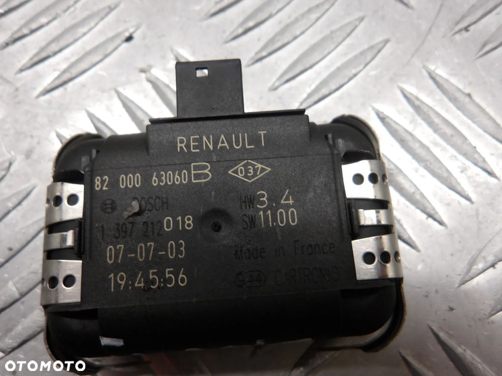 RENAULT LAGUNA II KOMBI 1.9D CZUJNIK SENSOR DESZCZU 8200063060 - 4