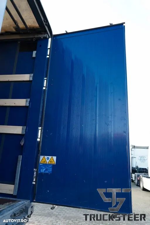 Schmitz Cargobull SD Varios - 10