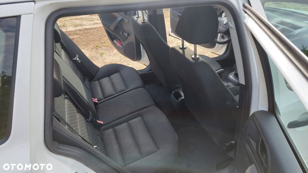 Skoda Octavia 1.6 TDI Active - 21