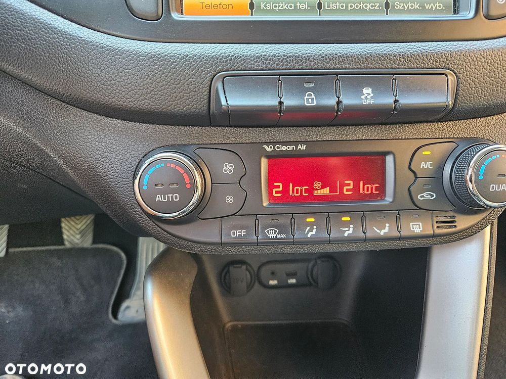 Kia Ceed 1.4 L - 9