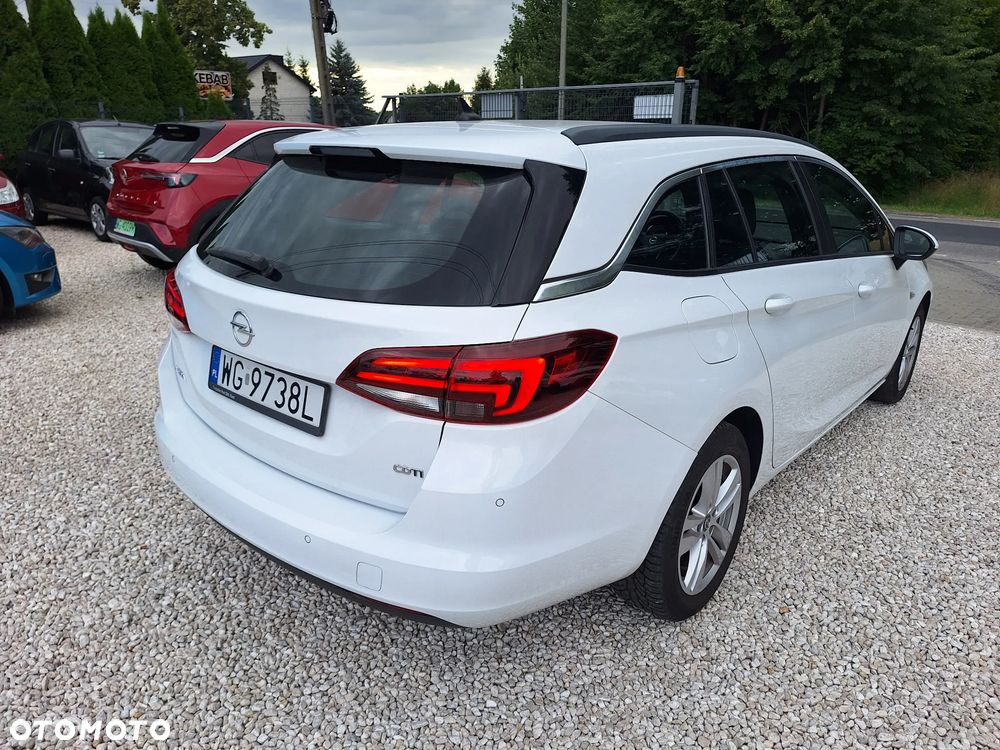Opel Astra - 8