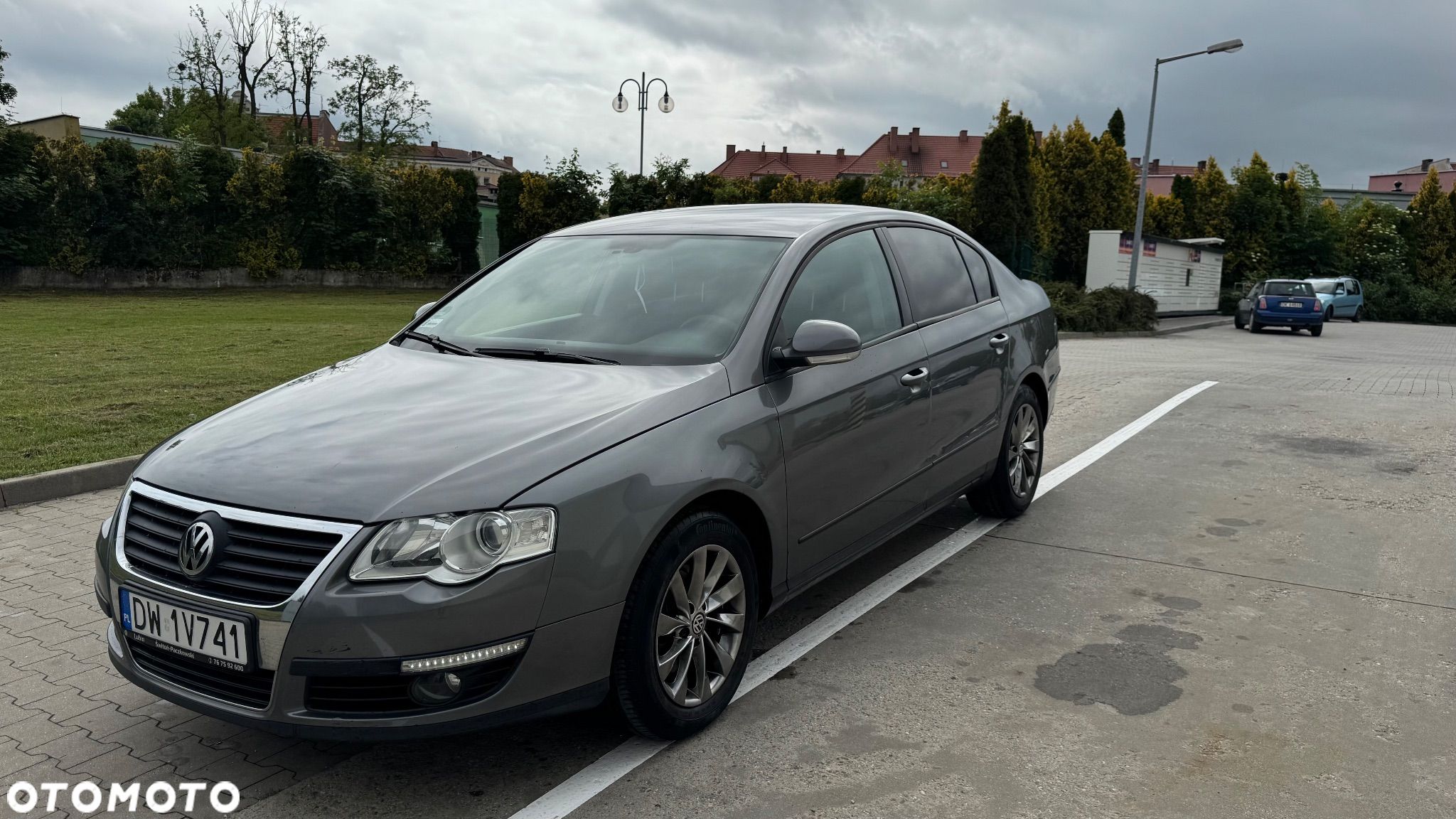 Volkswagen Passat 1.9 TDI Comfortline - 1