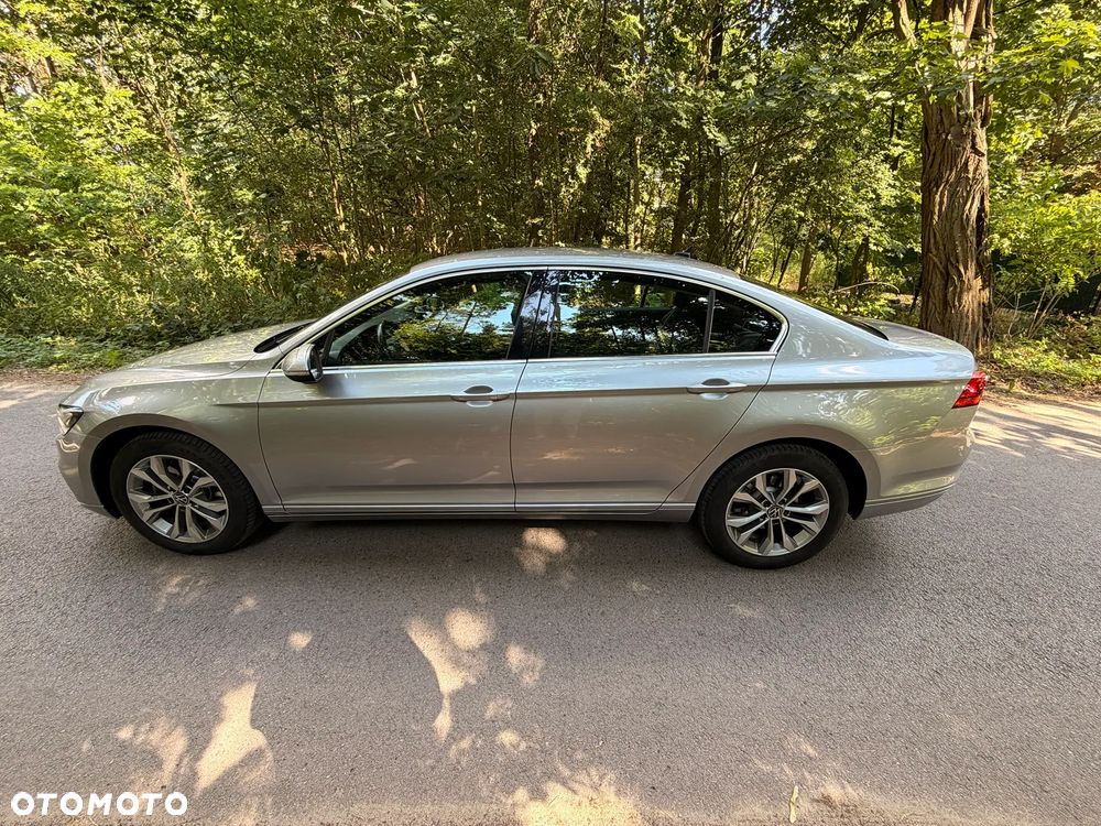 Volkswagen Passat 2.0 TDI EVO Elegance - 7