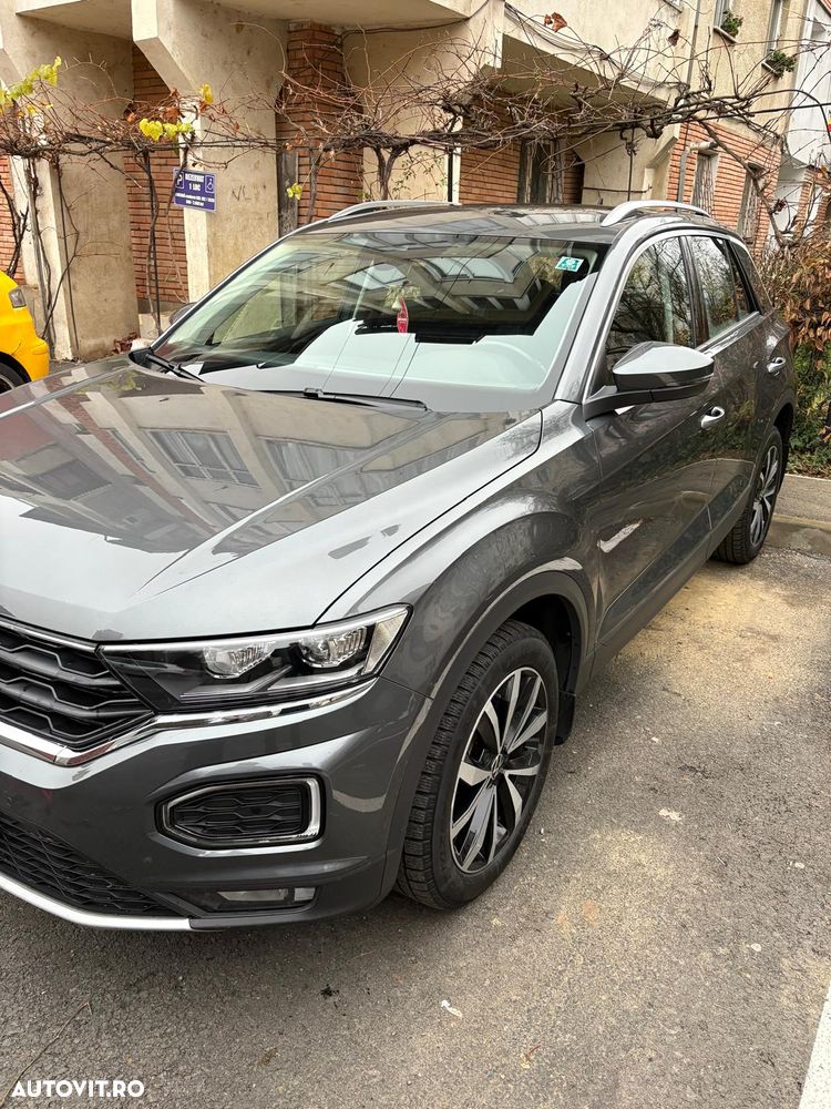 Volkswagen T-Roc - 7