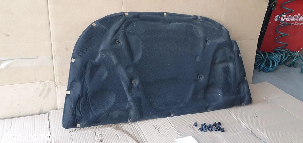 Wygłuszenie maski spinki Audi A6 C6 Oryginał - 4