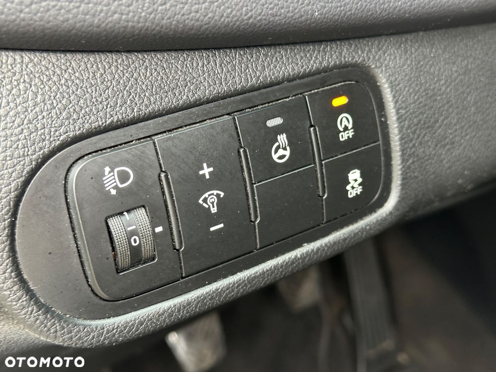 Kia Carens 1.6 GDI ISG Vision - 33